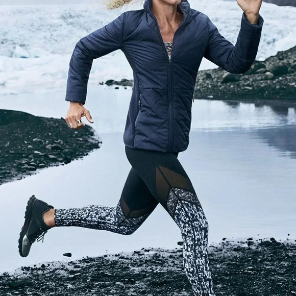 Fabletics Mid Rise Mesh Powerhold leggings Size S - Picture 1 of 7